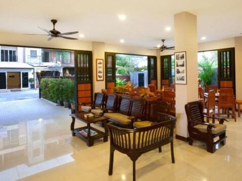 Patong V Hotel Exterior photo