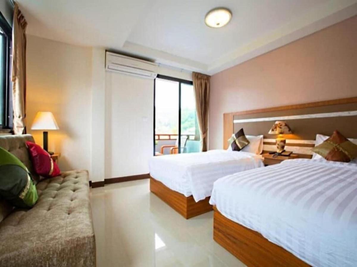 Patong V Hotel Exterior photo