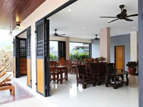Patong V Hotel Exterior photo